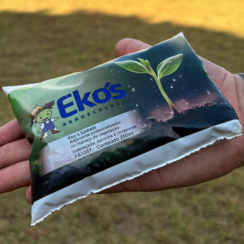 Adjuvante Natural Eko's Controle De Plantas Daninhas - 250ml